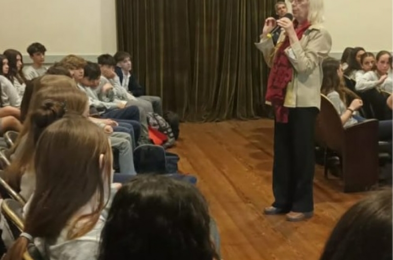 VISITA DE LYDIA CARRERAS